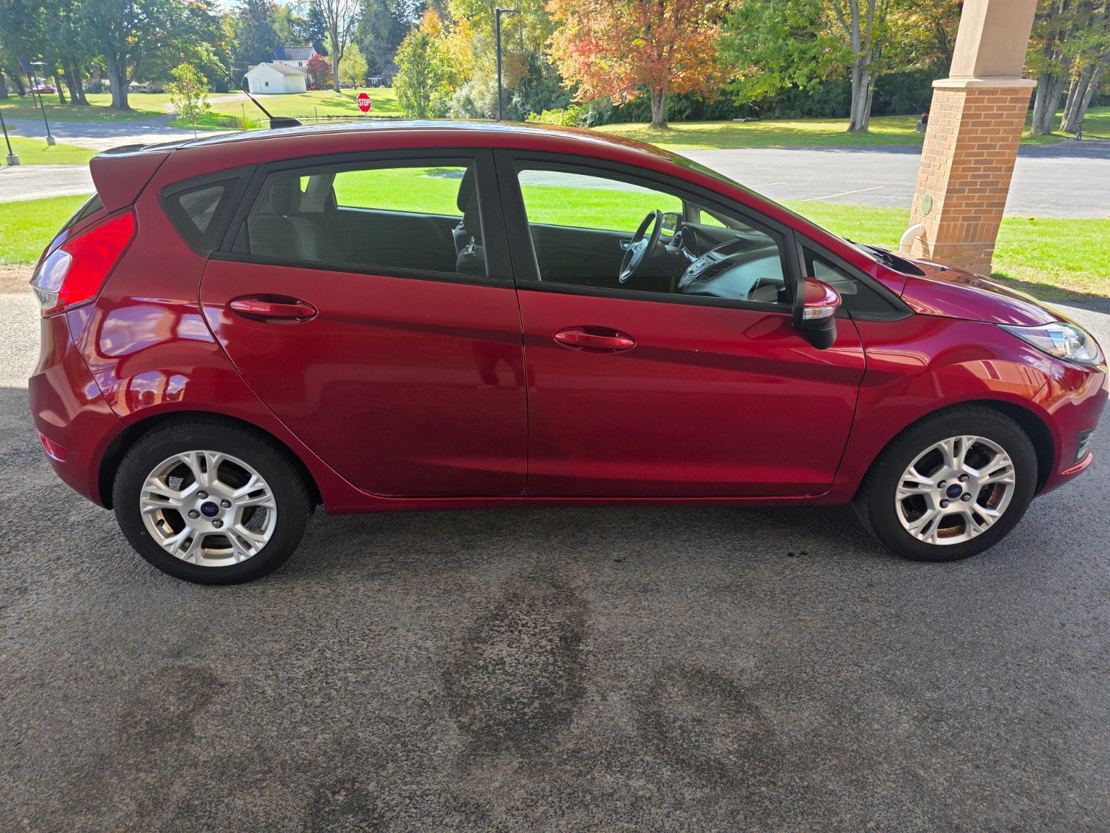 Ford Fiesta for sale at Chili Auto Outlet — photo 6