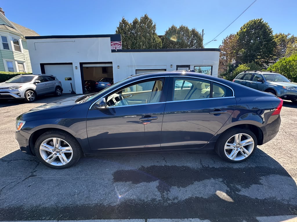 Volvo S60 for sale at Next Level Wholesale — photo 2