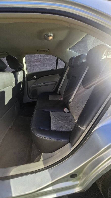 Mercury Milan for sale at Arcia Services — photo 15
