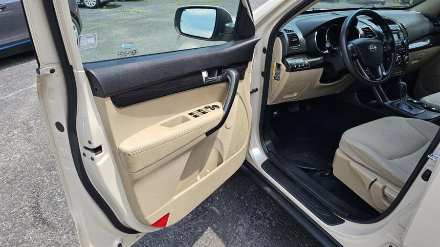 Kia Sorento photo 10