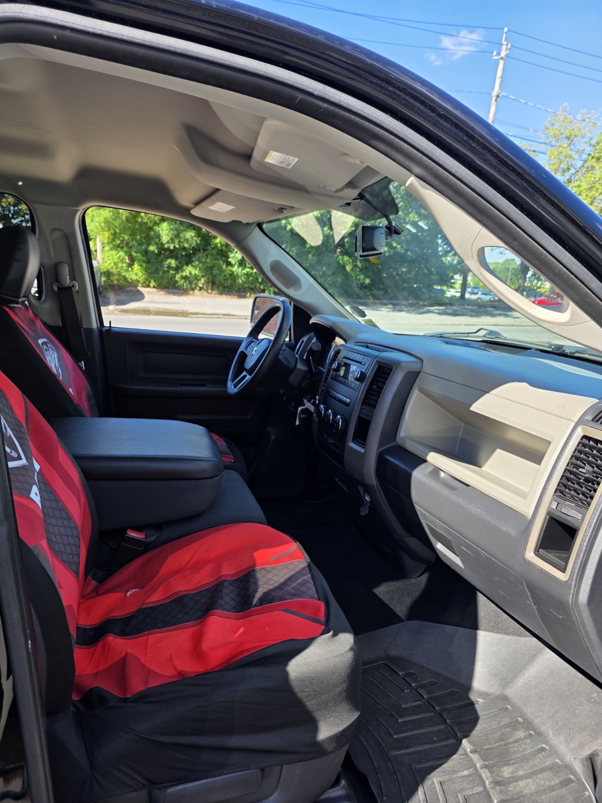 Dodge Ram photo 16
