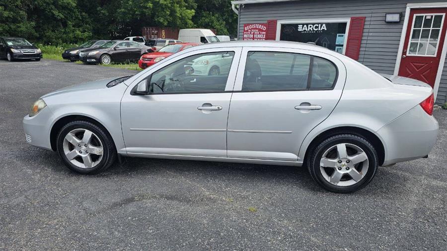 Chevrolet Cobalt photo 4