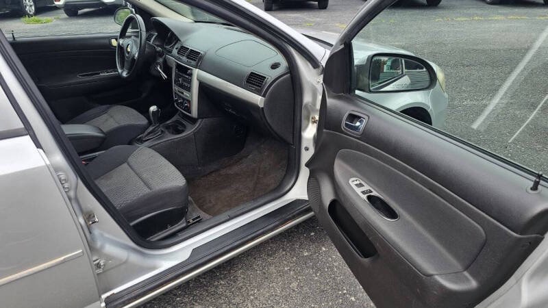 Chevrolet Cobalt for sale at Arcia Services — photo 13
