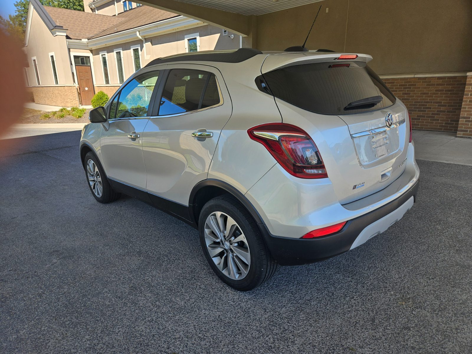 Buick Encore for sale at Chili Auto Outlet — photo 4