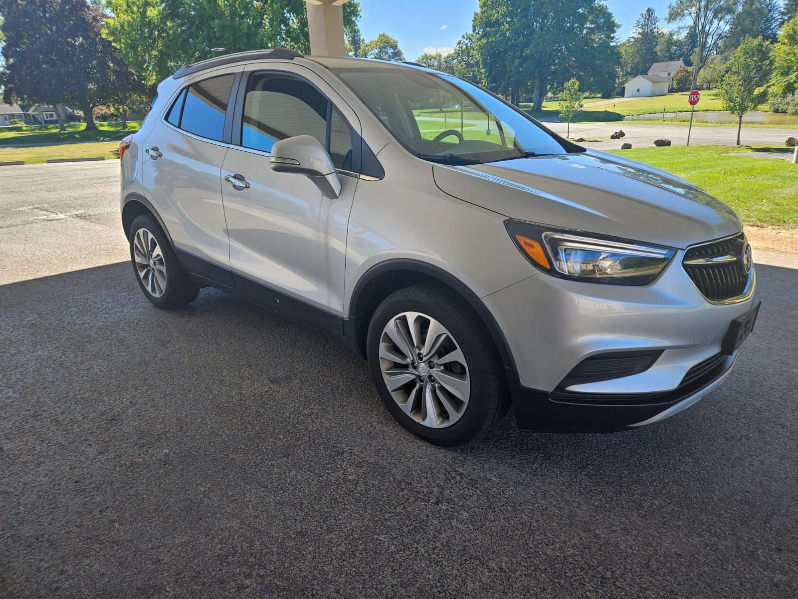 Buick Encore for sale at Chili Auto Outlet — photo 8