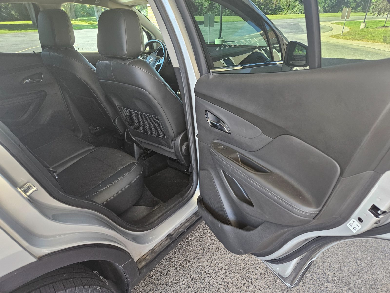 Buick Encore for sale at Chili Auto Outlet — photo 16