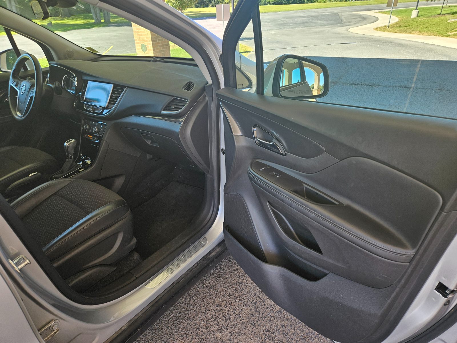 Buick Encore for sale at Chili Auto Outlet — photo 18