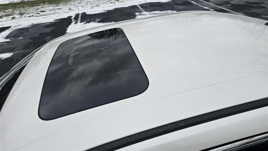 Ford Taurus photo 10
