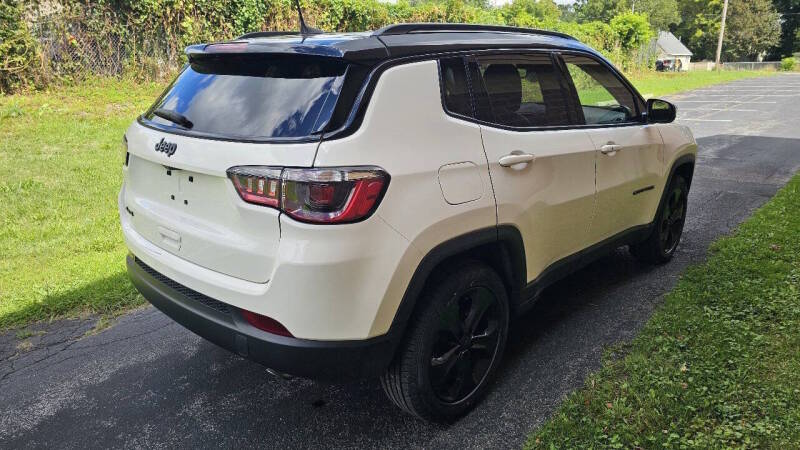 Jeep Compass for sale at Arcia Services — photo 6