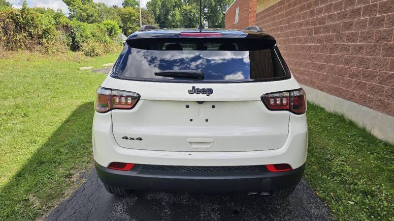 Jeep Compass for sale at Arcia Services — photo 7