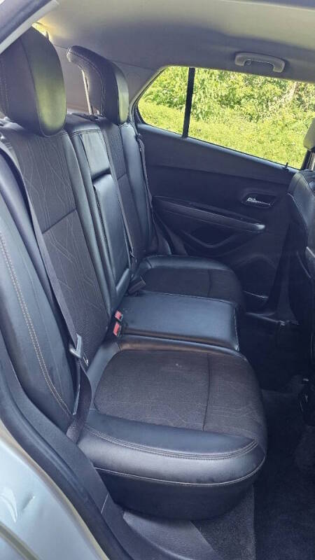 Chevrolet Trax for sale at Arcia Services — photo 16