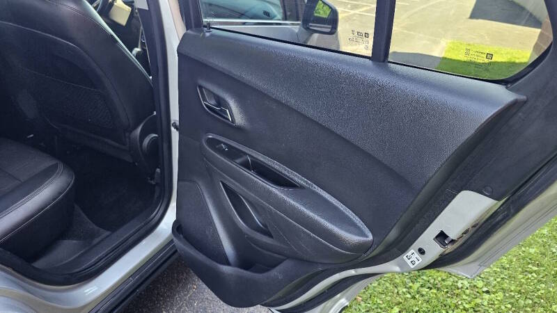 Chevrolet Trax for sale at Arcia Services — photo 15