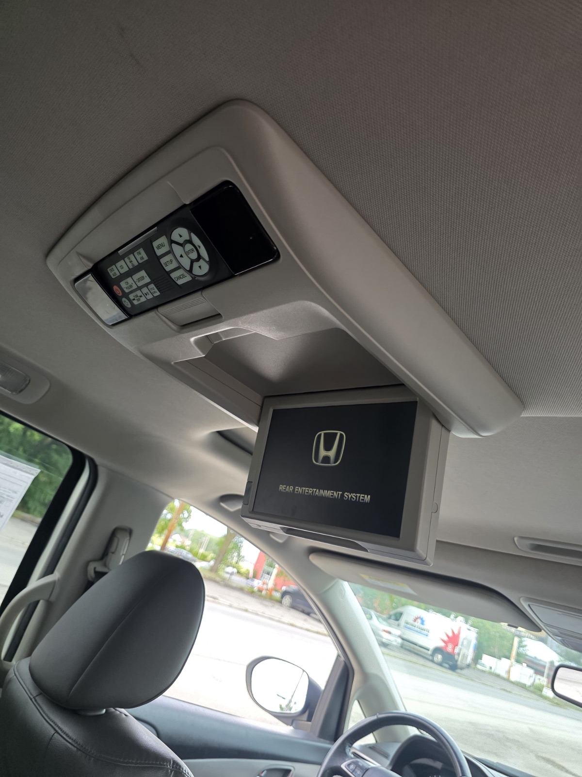 Honda Odyssey photo 9