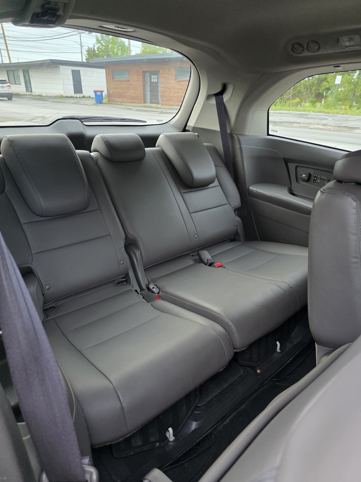 Honda Odyssey photo 12