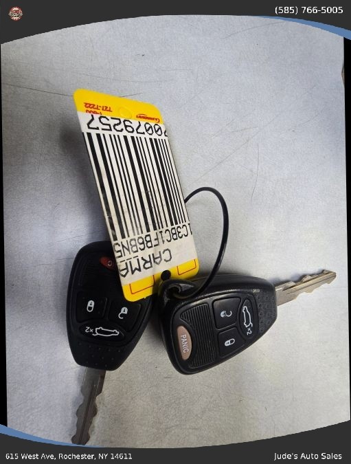 Chrysler 200 photo 19