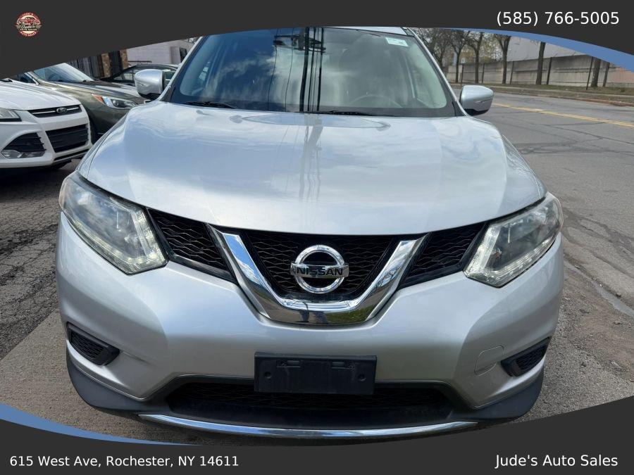 Nissan Rogue photo 2