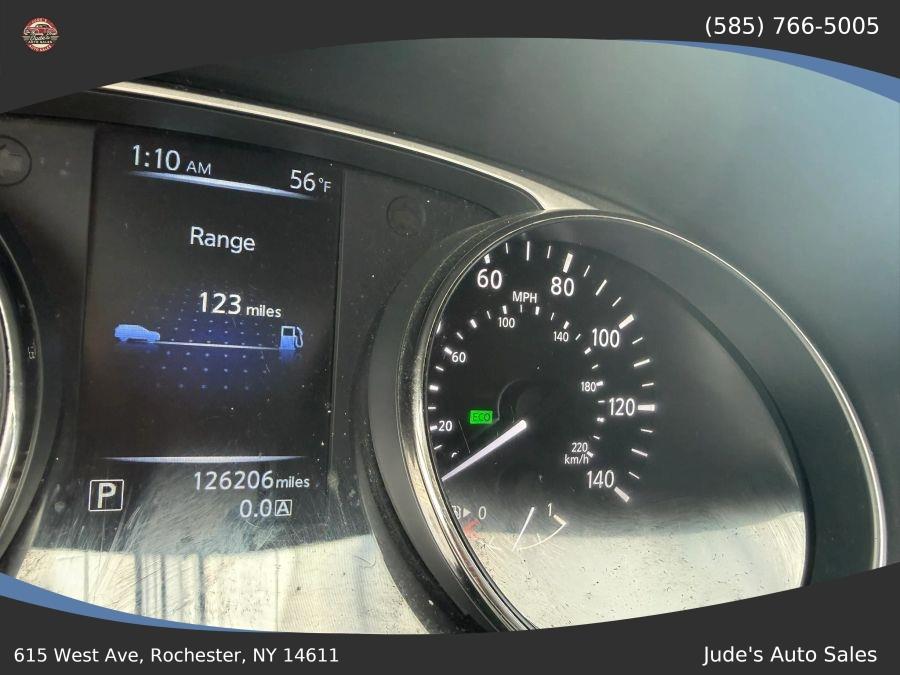 Nissan Rogue photo 21