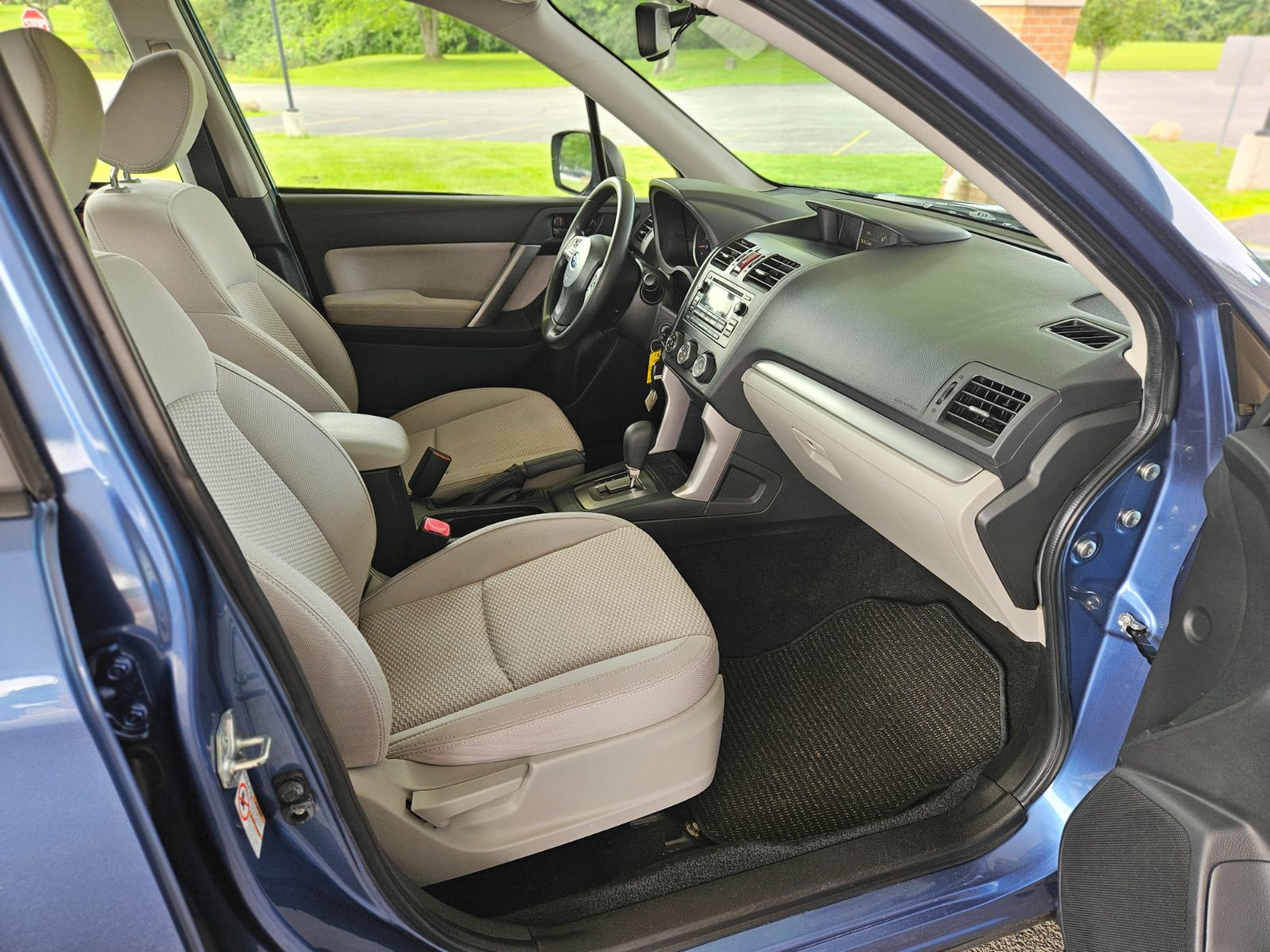 Subaru Forester photo 17