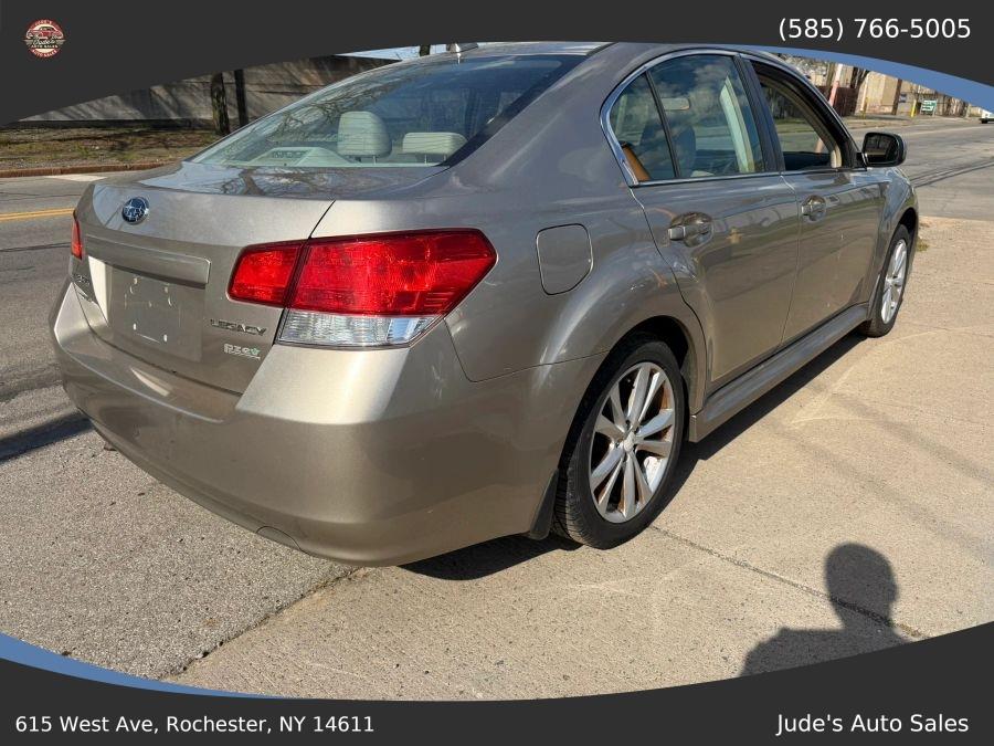 Subaru Legacy photo 4