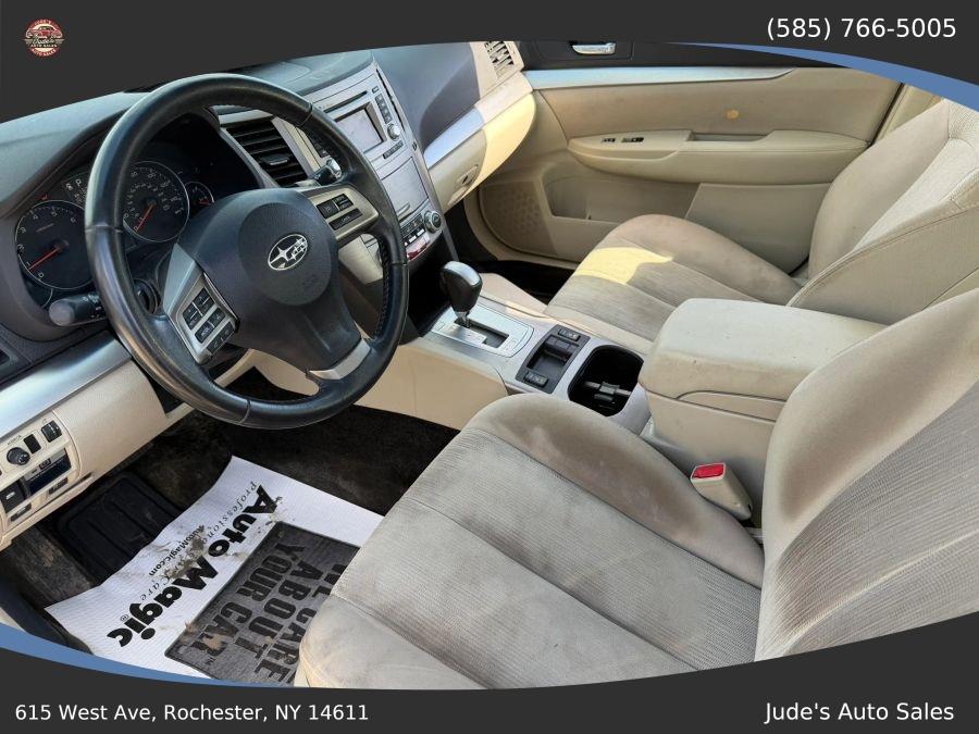 Subaru Legacy photo 10