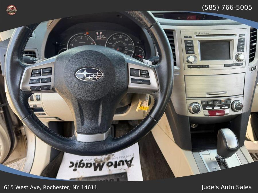 Subaru Legacy photo 12