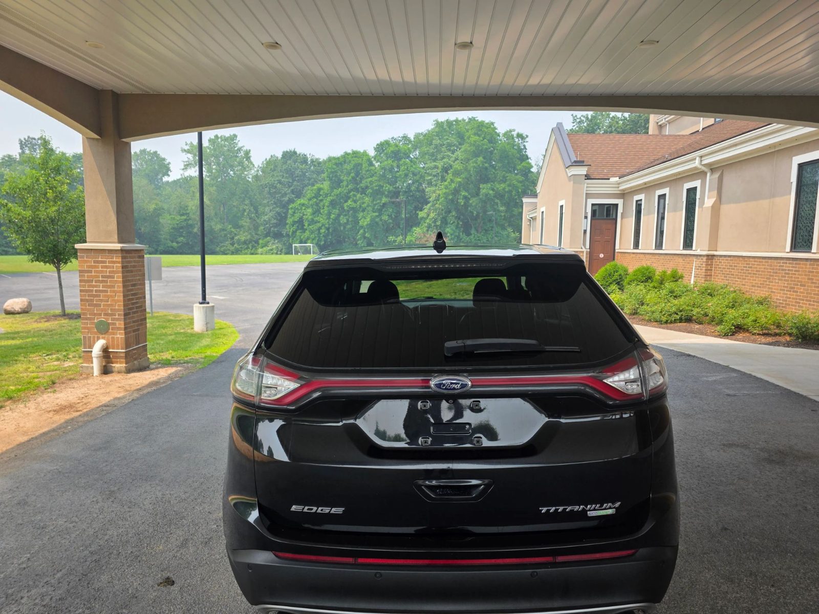 Ford Edge photo 4