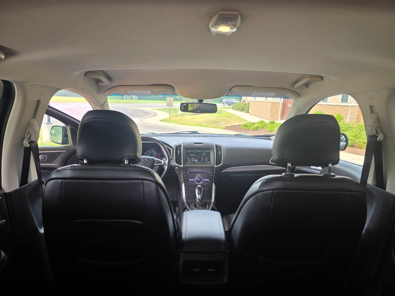 Ford Edge photo 21