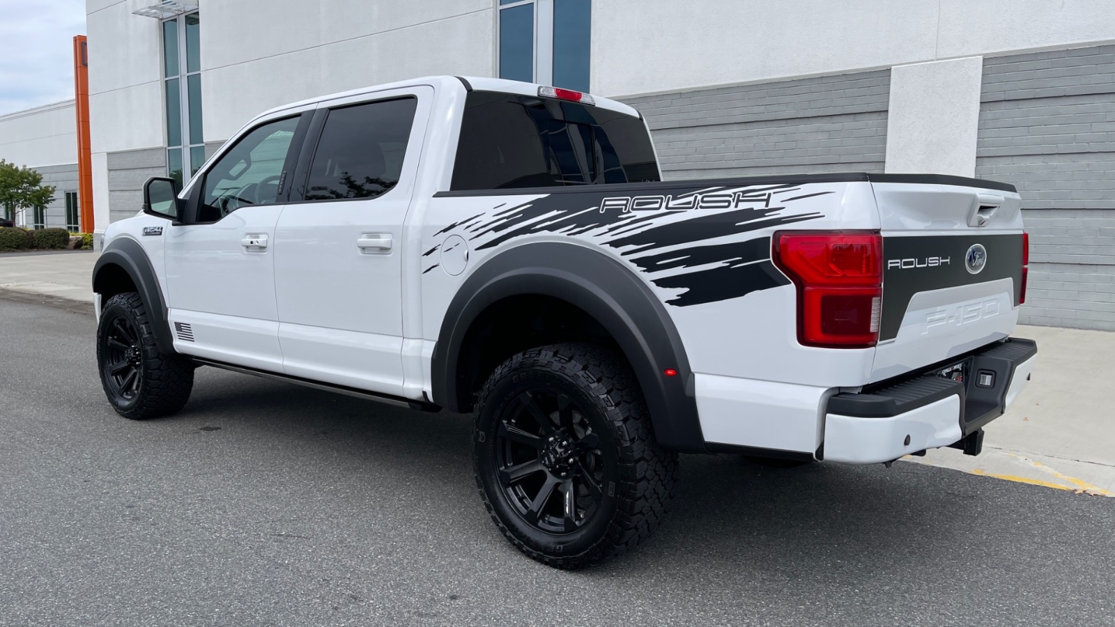 Ford F-150 for sale at Closeline Demo Dealership — photo 2