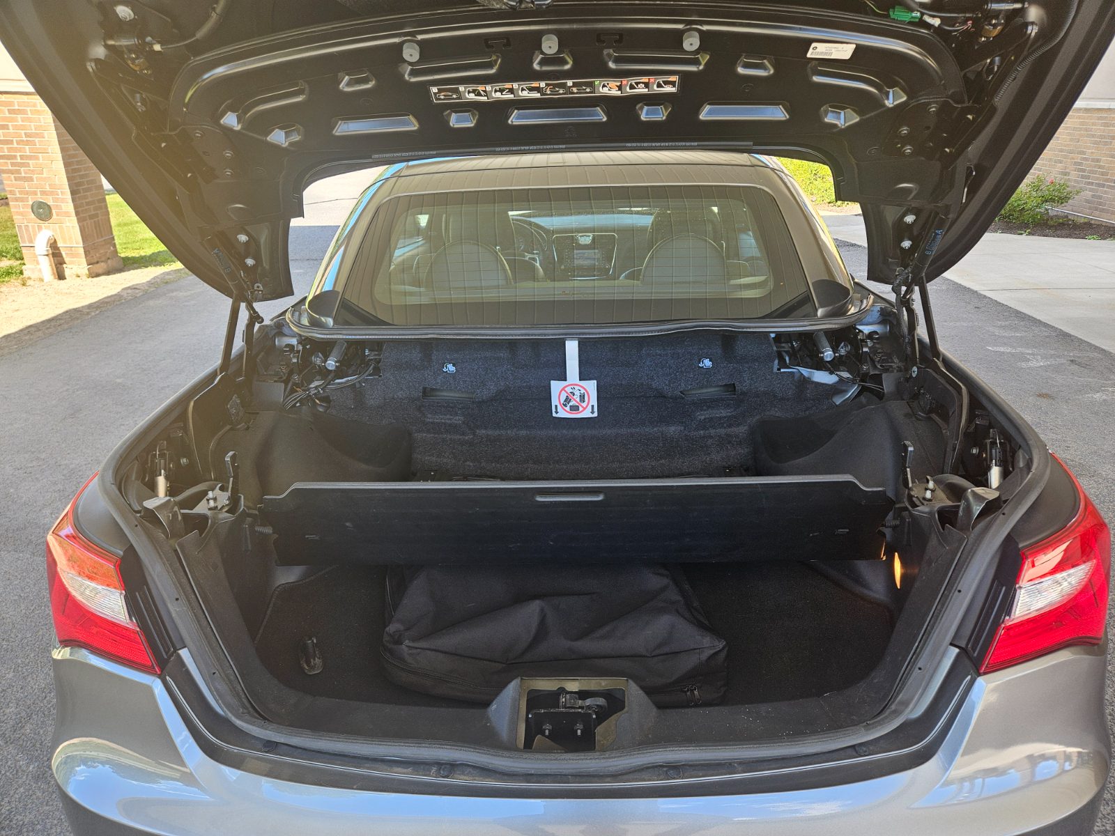 Chrysler 200 for sale at Chili Auto Outlet — photo 17