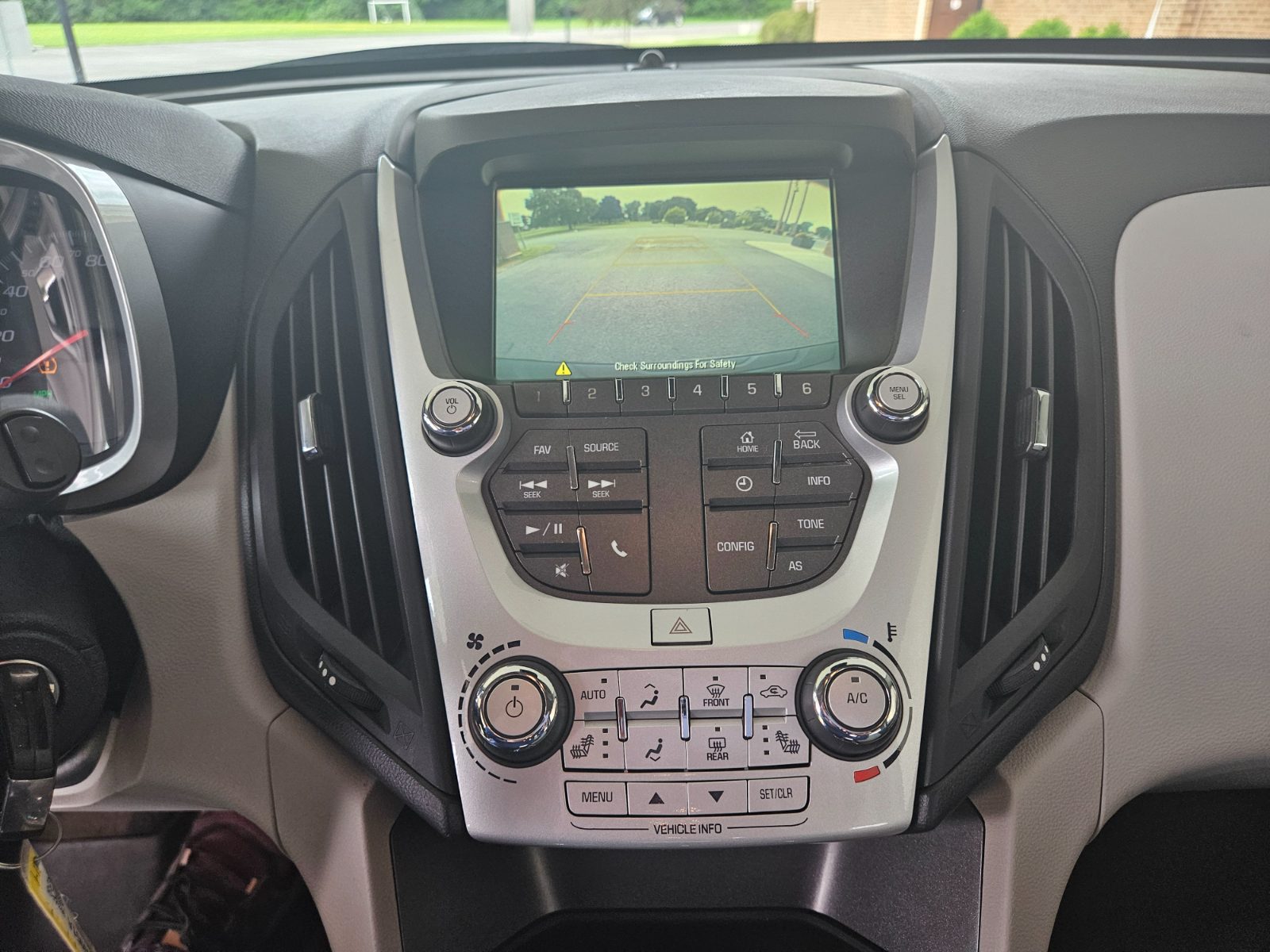 Chevrolet Equinox photo 20