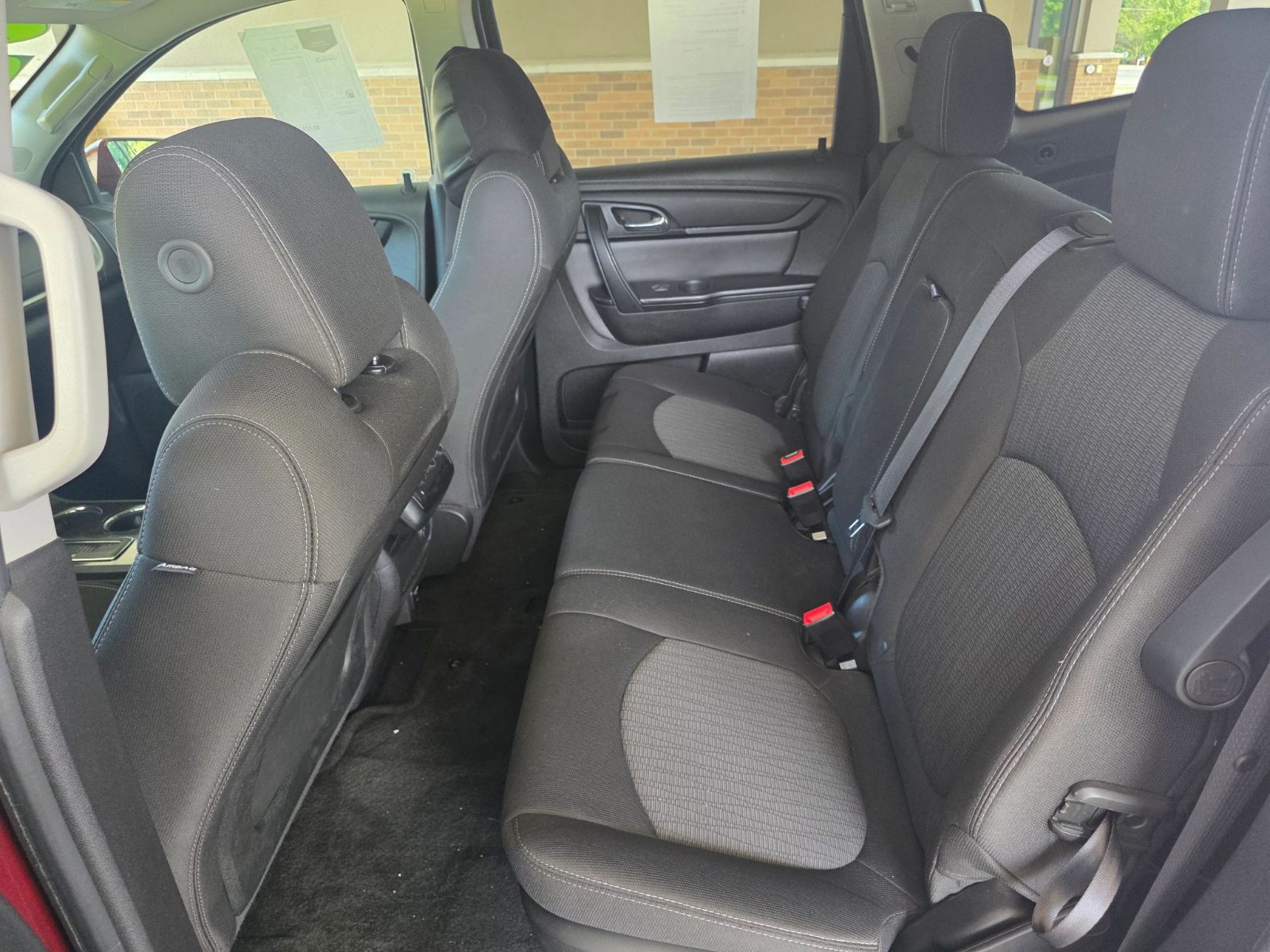 Chevrolet Traverse photo 11
