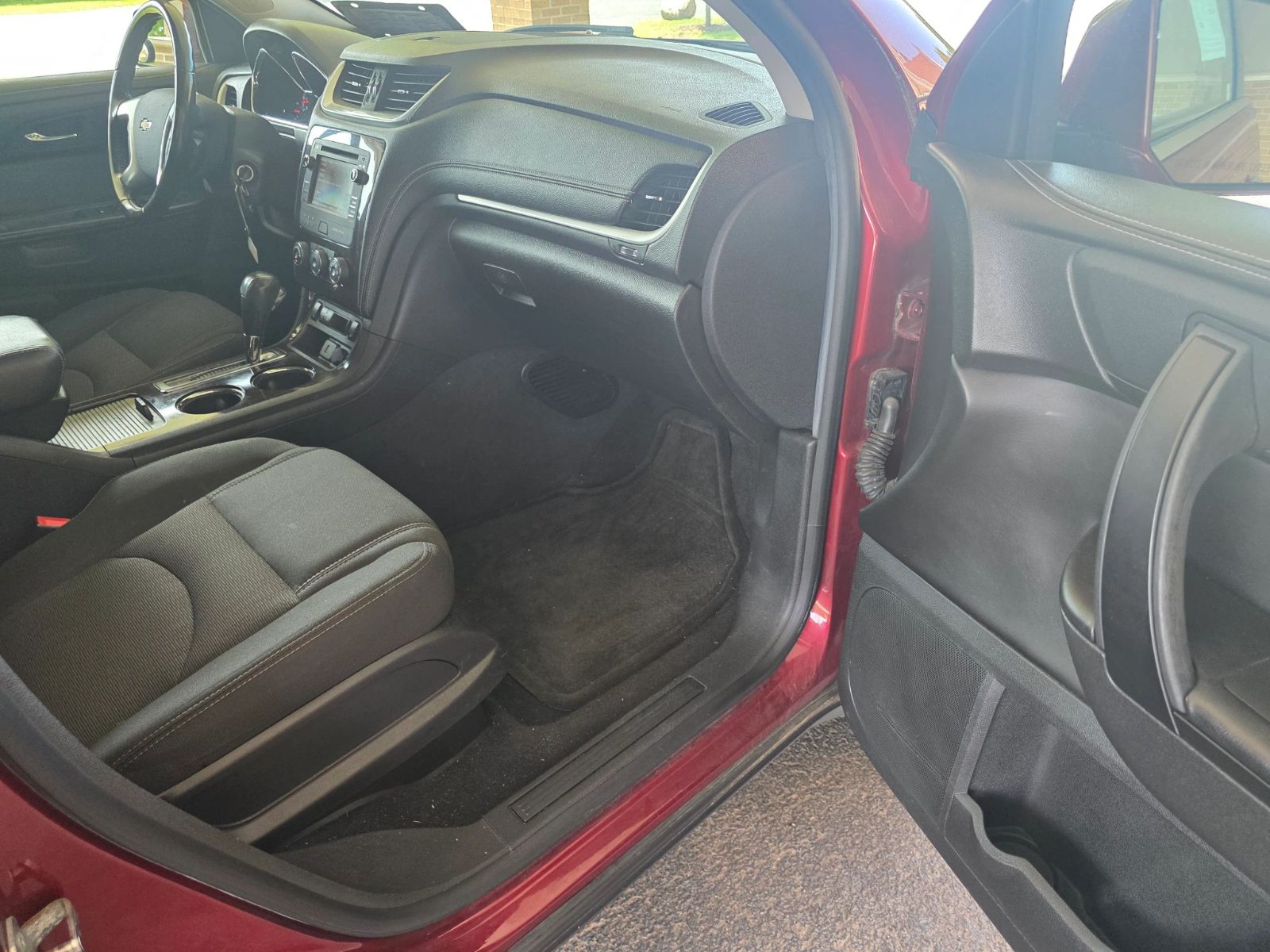 Chevrolet Traverse photo 13