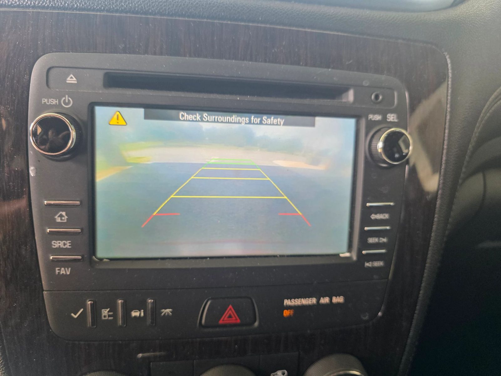 Chevrolet Traverse photo 19