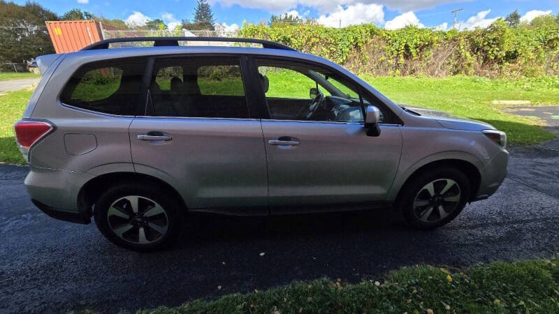 Subaru Forester for sale at Arcia Services — photo 4
