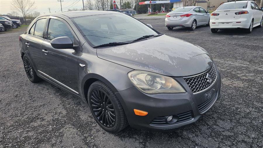 Suzuki Kizashi photo 3