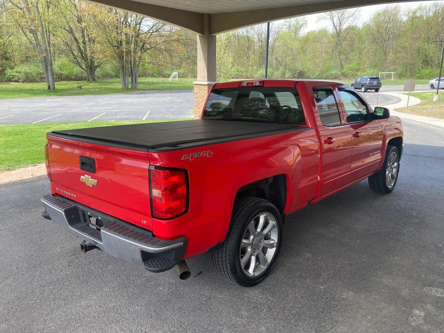Chevrolet Silverado 1500 Double Cab photo 6