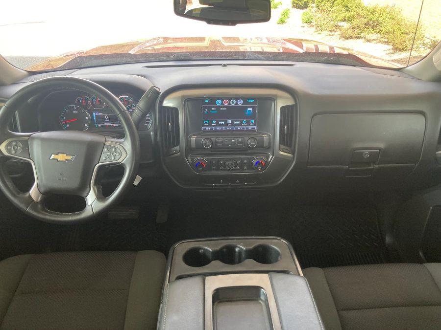 Chevrolet Silverado 1500 Double Cab photo 22