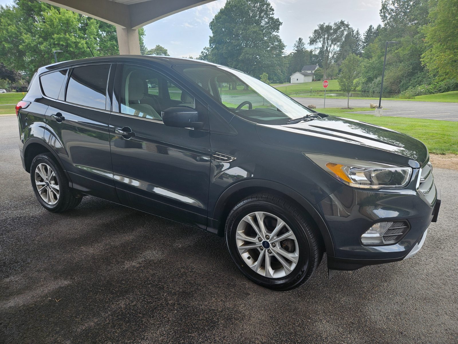 Ford Escape for sale at Chili Auto Outlet — photo 6