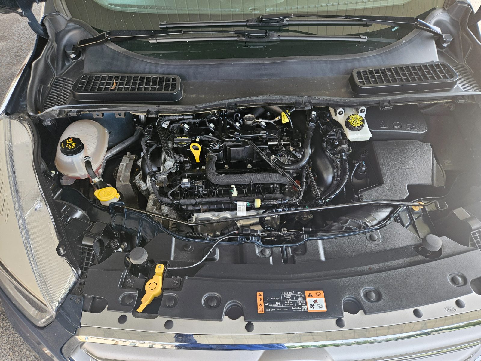 Ford Escape for sale at Chili Auto Outlet — photo 18