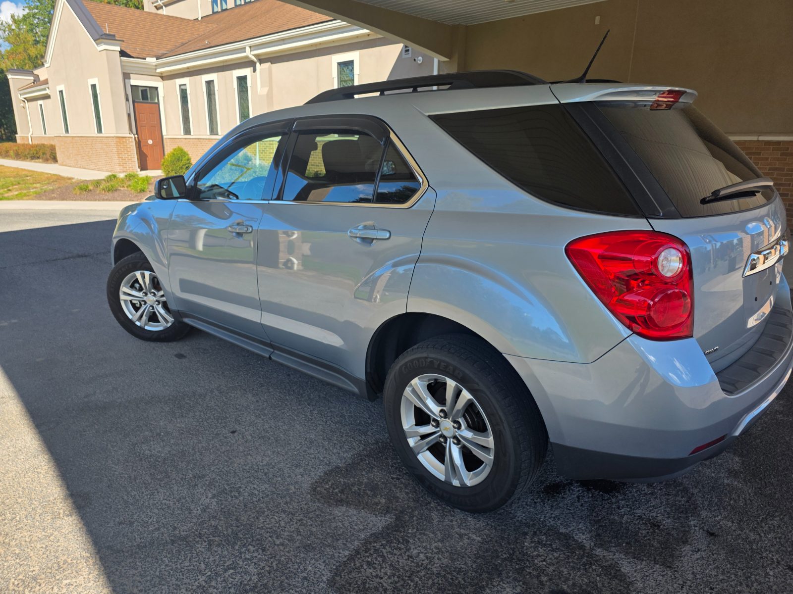 Chevrolet Equinox for sale at Chili Auto Outlet — photo 3