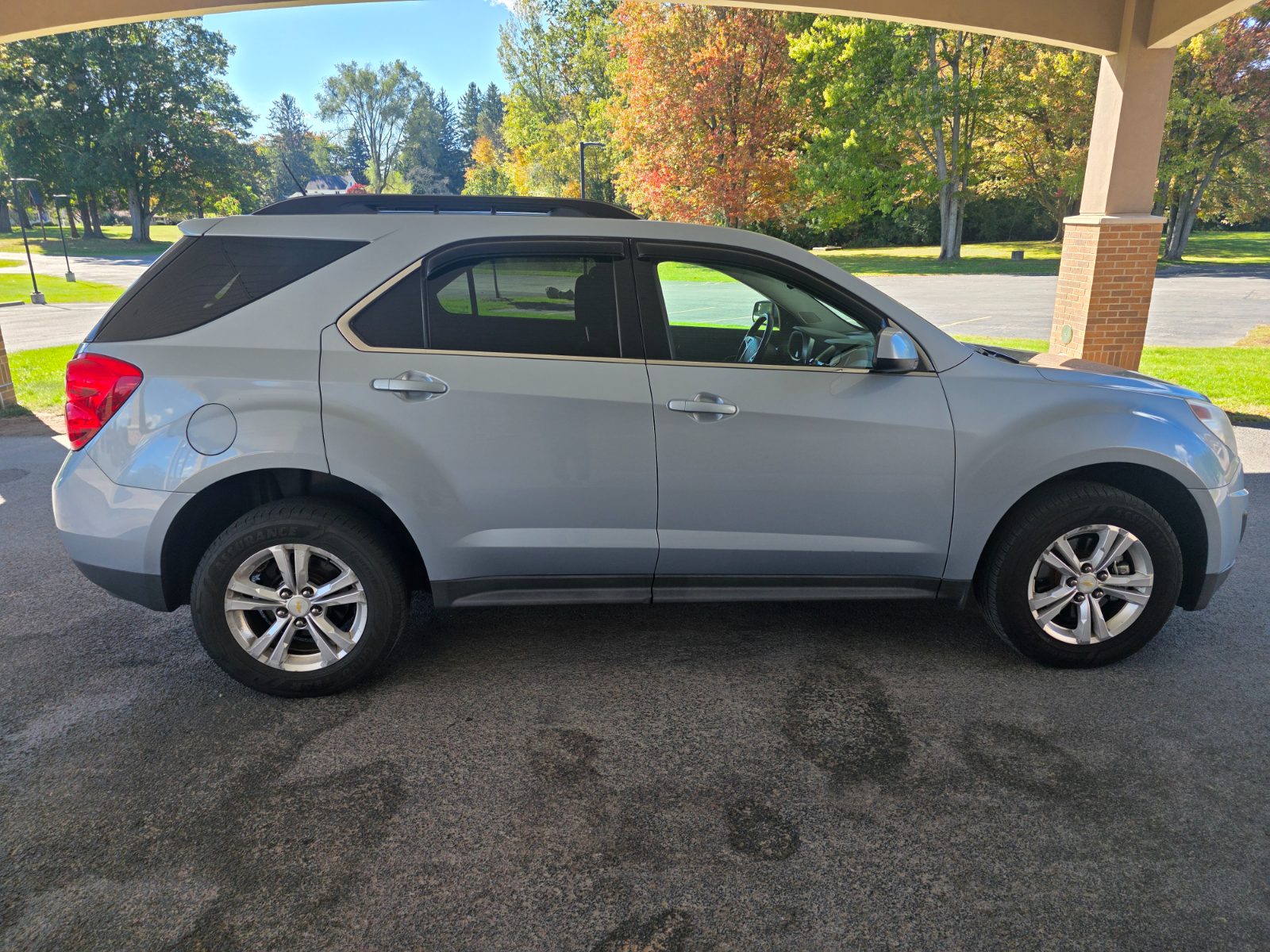 Chevrolet Equinox for sale at Chili Auto Outlet — photo 4