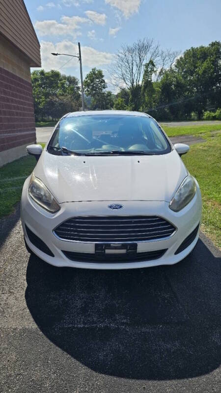 Ford Fiesta for sale at Arcia Services — photo 2