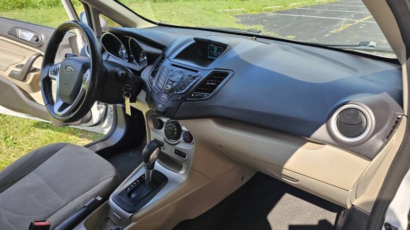 Ford Fiesta for sale at Arcia Services — photo 21