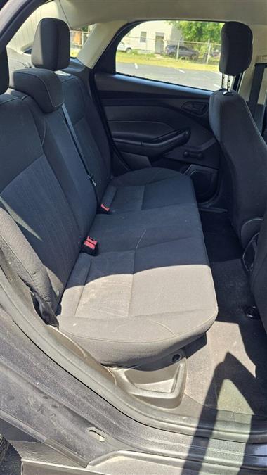 Ford Focus photo 19