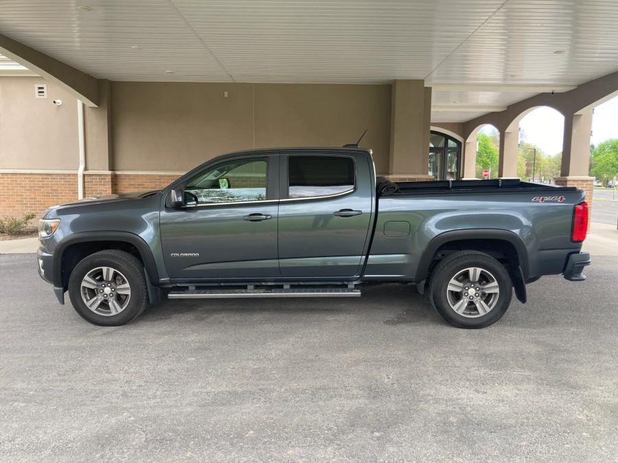 Chevrolet Colorado Crew Cab photo 12