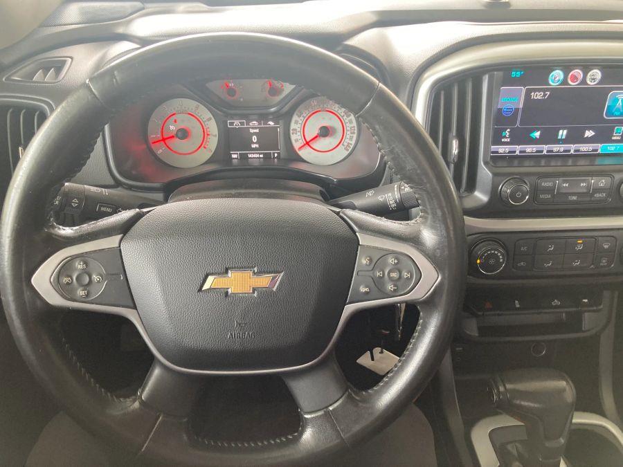 Chevrolet Colorado Crew Cab photo 23