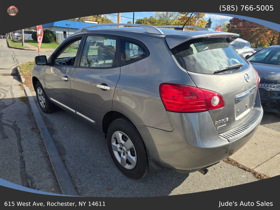 Nissan Rogue photo 4