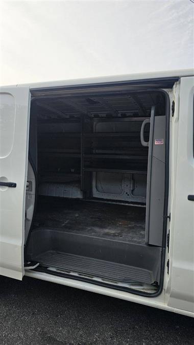 Nissan Nv photo 17