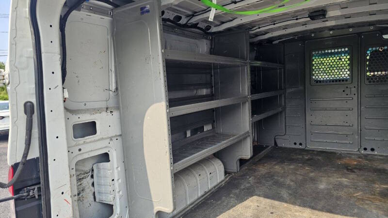 Nissan NV for sale at Arcia Services — photo 15