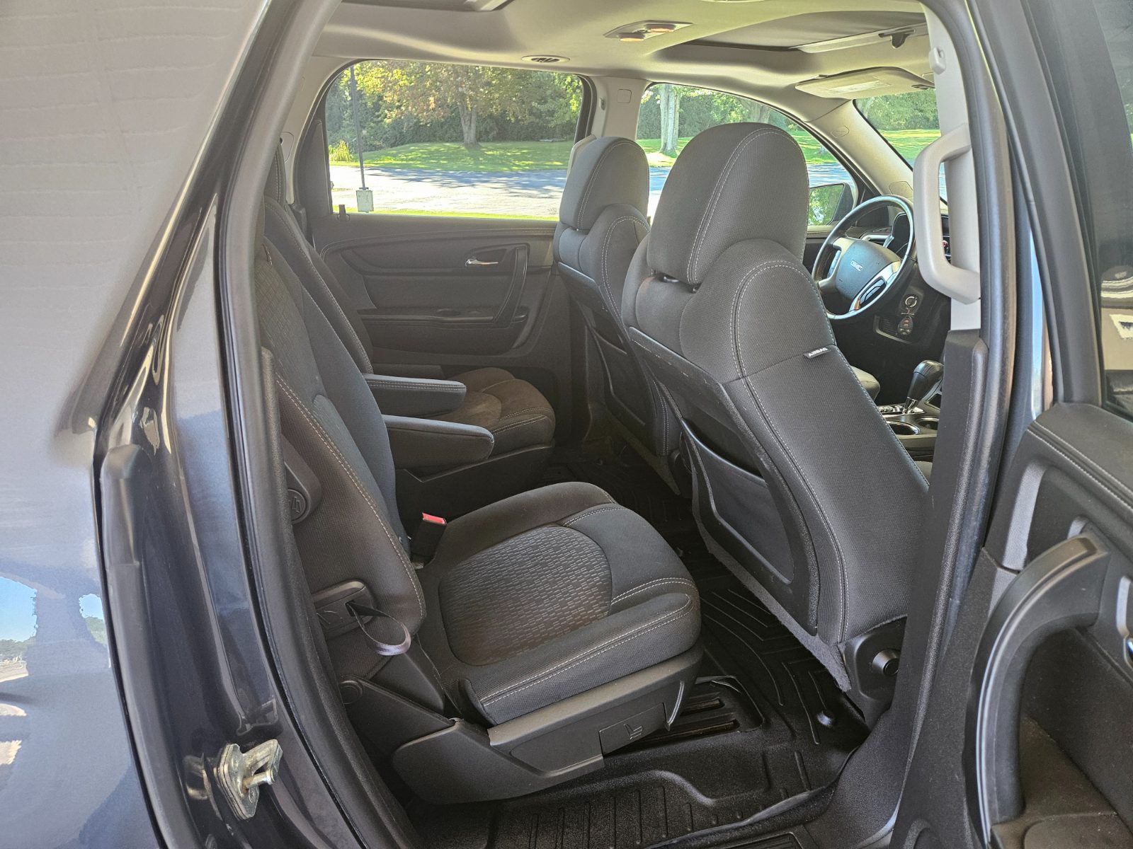 Gmc Acadia for sale at Chili Auto Outlet — photo 14
